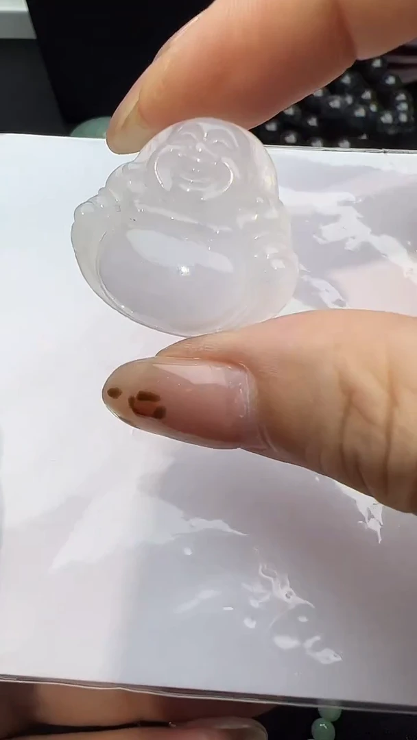 颈饰未镶嵌翡翠佛公