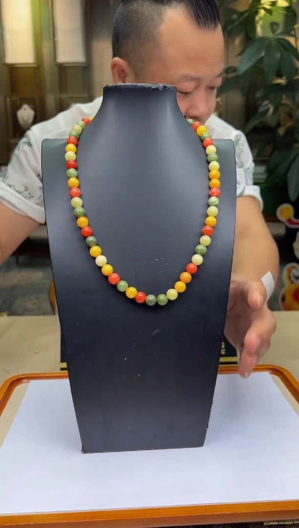 翡翠未镶嵌颈饰BQ2025-6-14-17