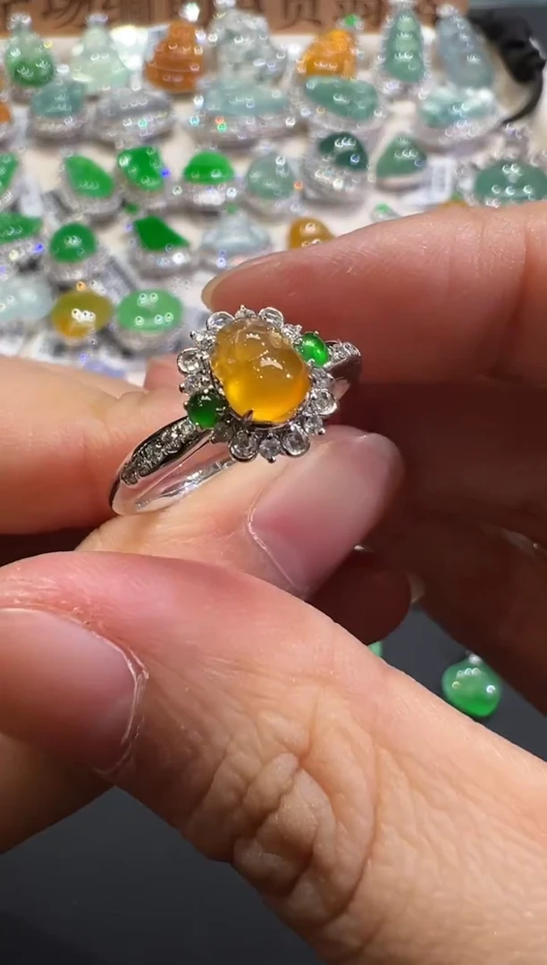 18K金镶嵌戒指翡翠B221|4500