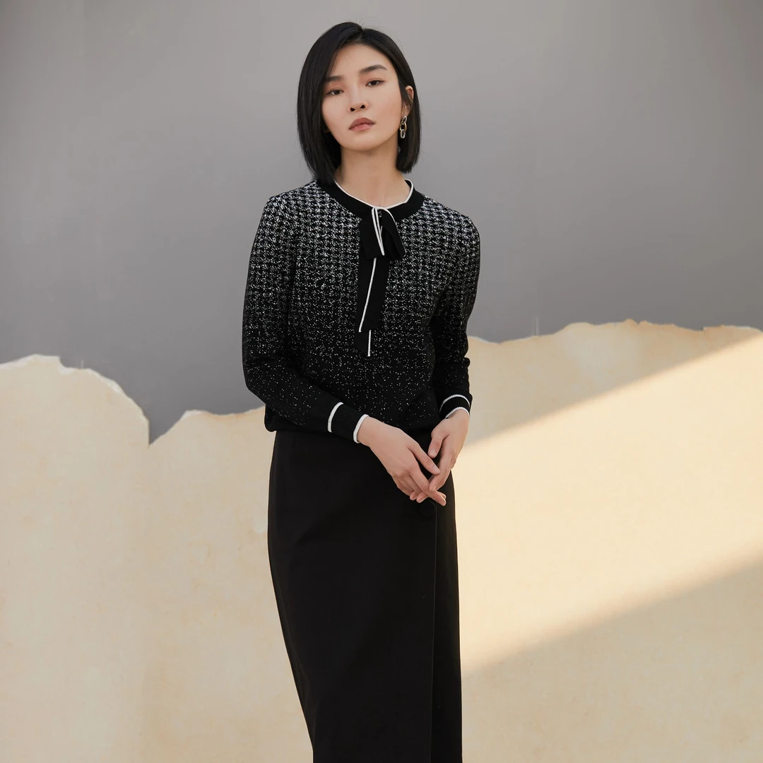 声雨竹官方旗舰店秋季新款女士针织衫商场同款套头修身毛衣高级感