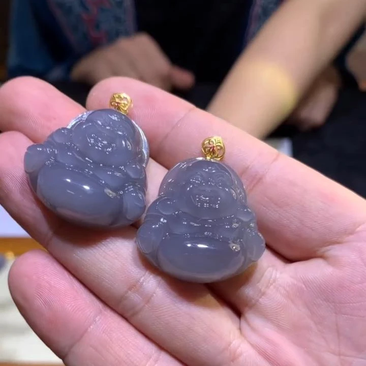 【逍遥】18K和田玉烟紫佛公吊坠*PJ/10/多样性发/1件