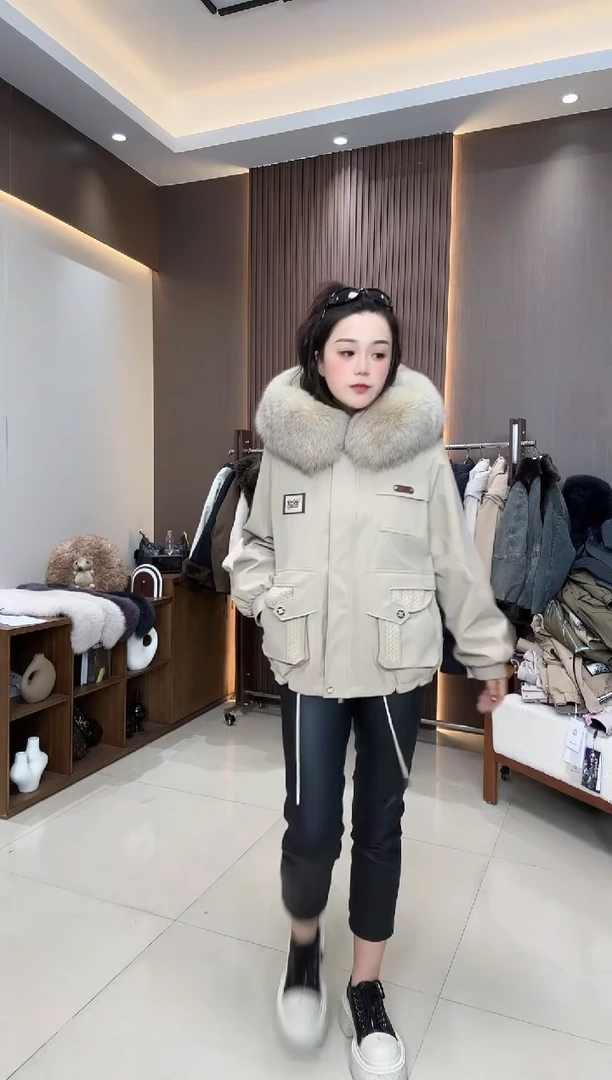 140-160安哥拉奶咖双胆派克服