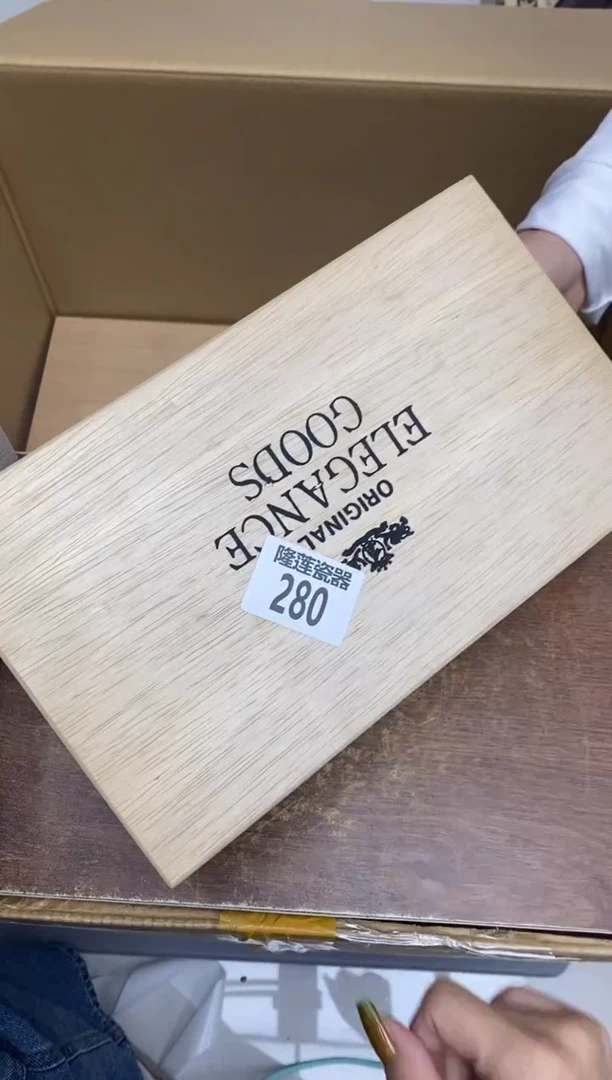 瓷片1**0隆莲瓷器欢迎大家