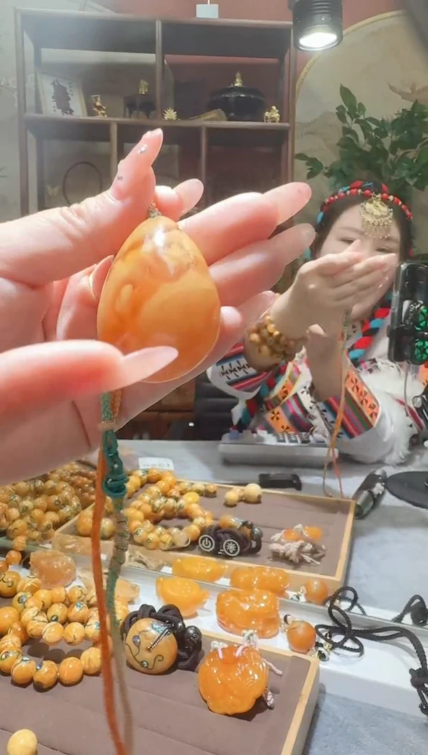 蜜蜡颈饰未镶嵌1990天然蜜蜡珠宝奇石全都保真