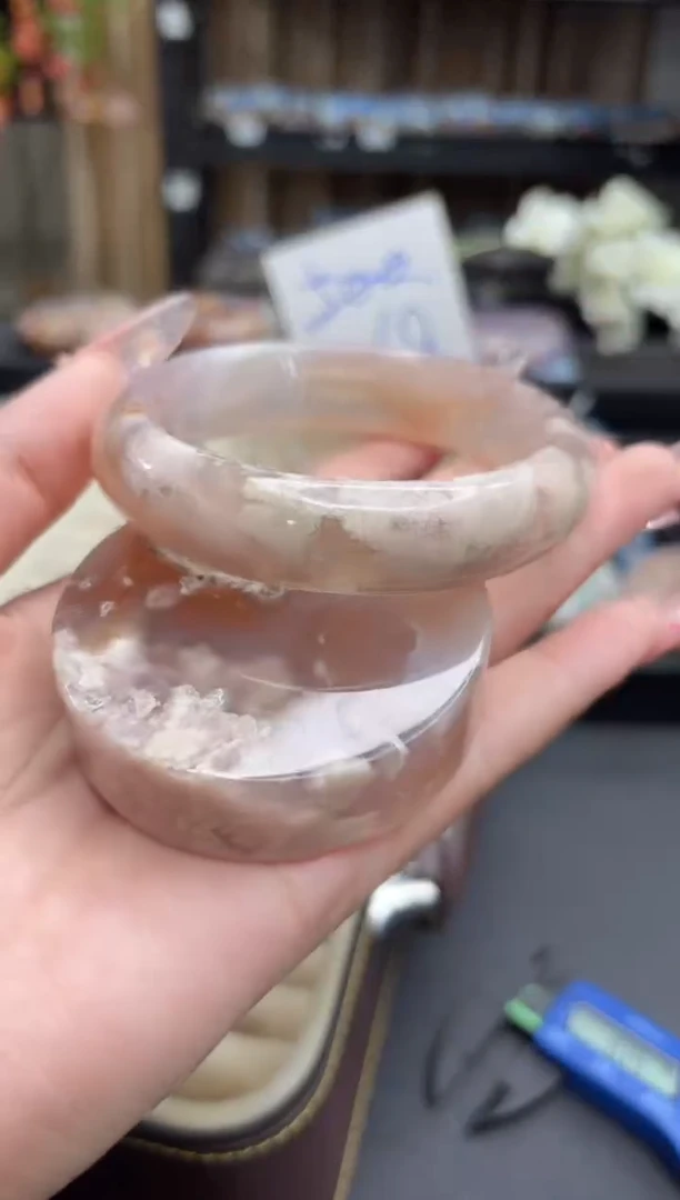 未镶嵌手镯石英质玉37(62圈赠送镯心)