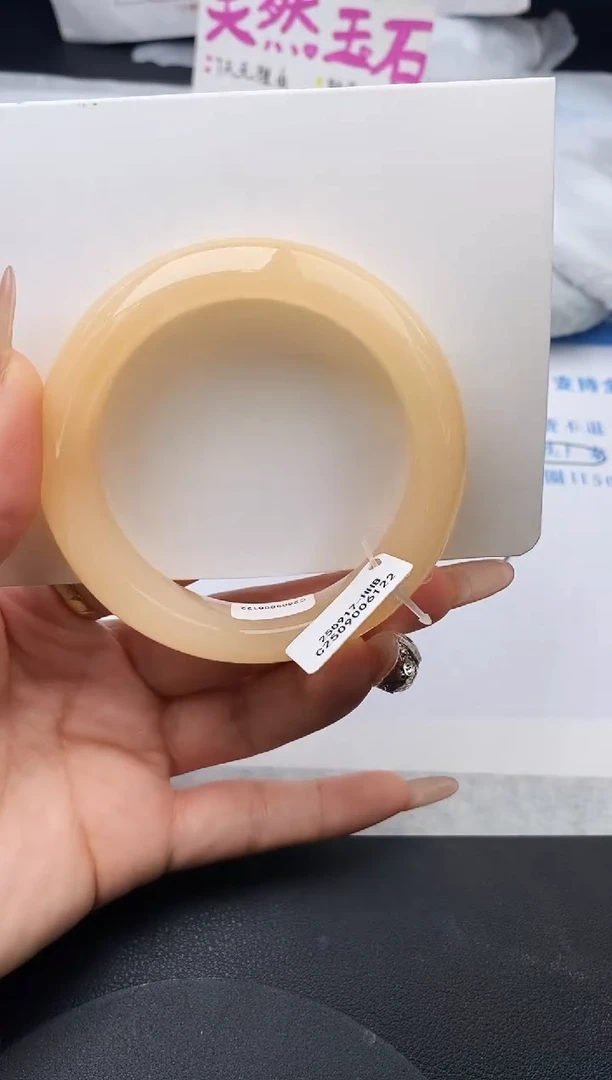 未镶嵌手镯石英质玉w56-HHB56+