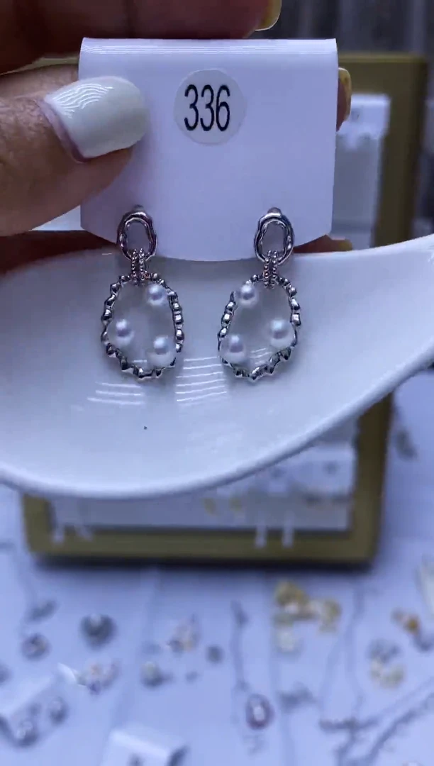 银S925镶嵌耳饰淡水珍珠336