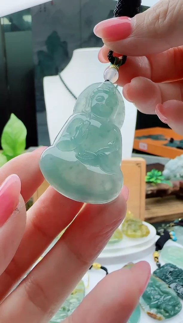 【闪购商品】翡翠颈饰未镶嵌多样性随机一件发货