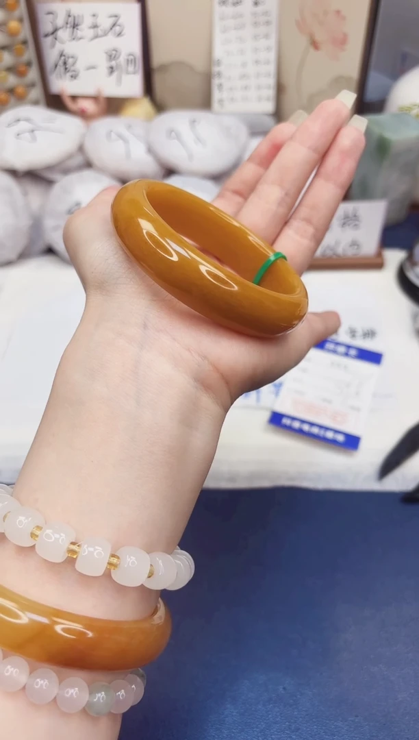 石英质玉手镯未镶嵌353-财气镯-圈口57