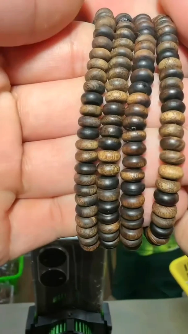 沉香手串181号单圈多样性发一