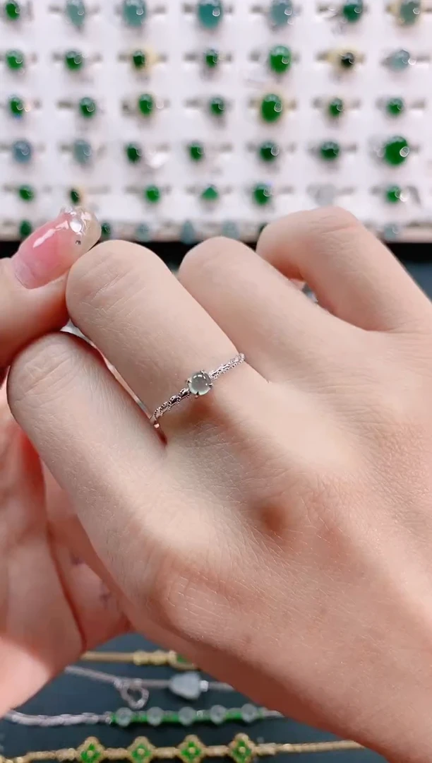 【闪购商品】翡翠戒指银S925镶嵌天然翡翠