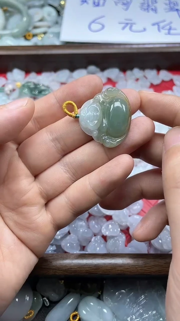 翡翠未镶嵌颈饰11111