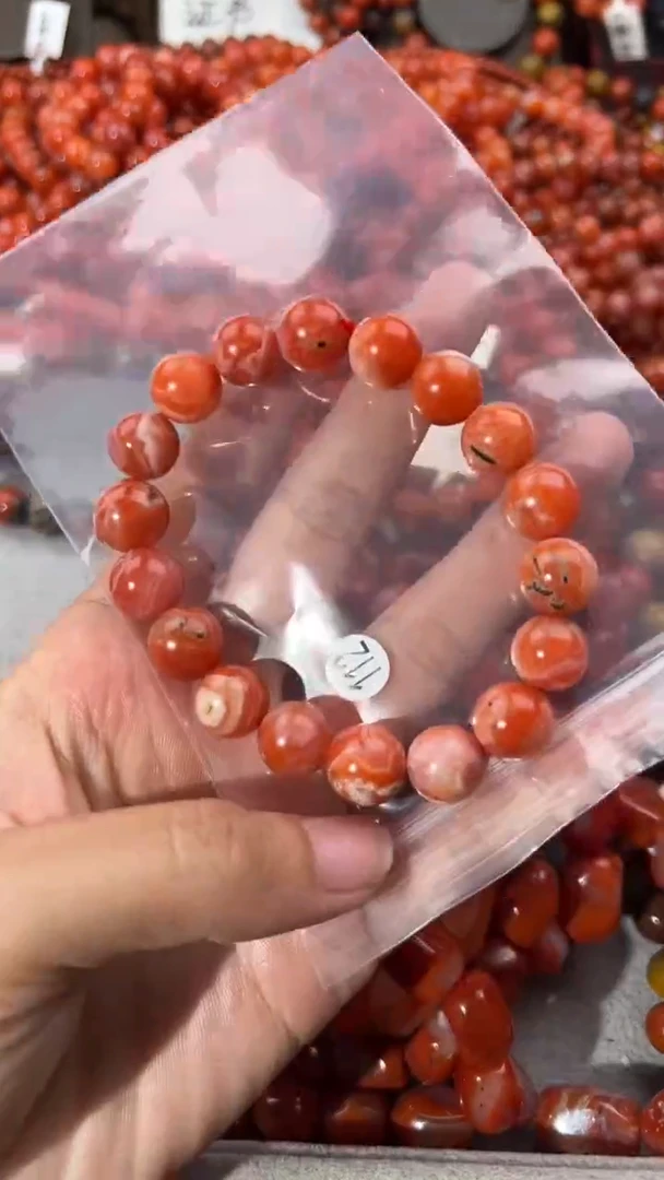 南红玛瑙手串未镶嵌10+