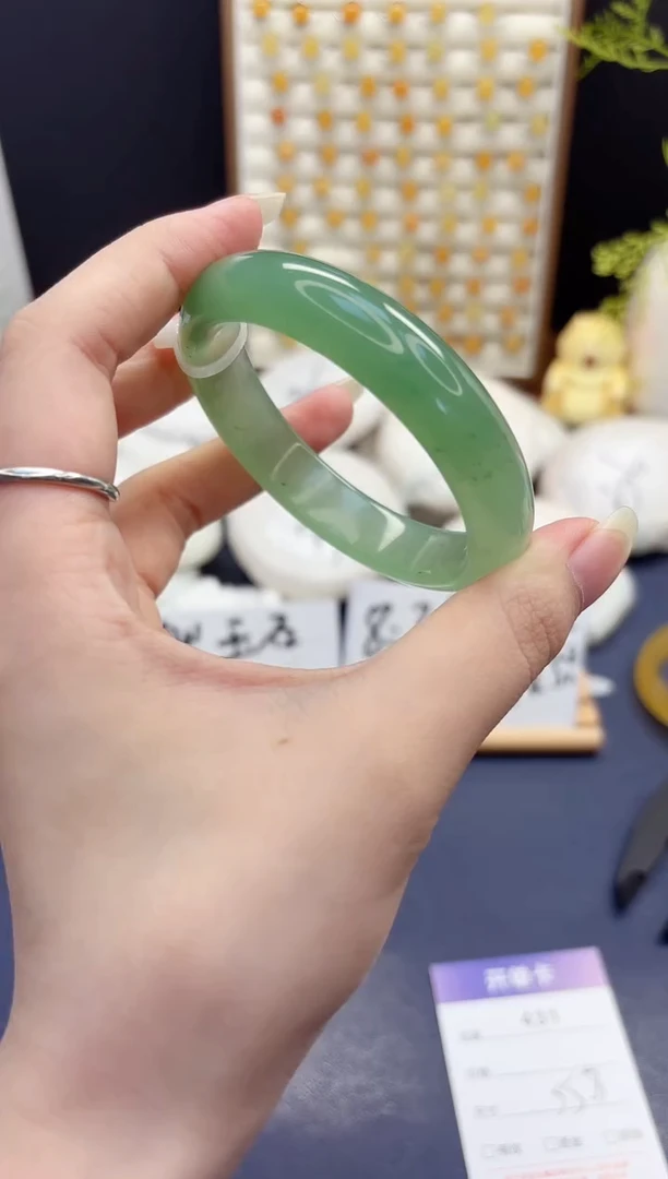 石英质玉手镯未镶嵌431-东陵玉-圈口55