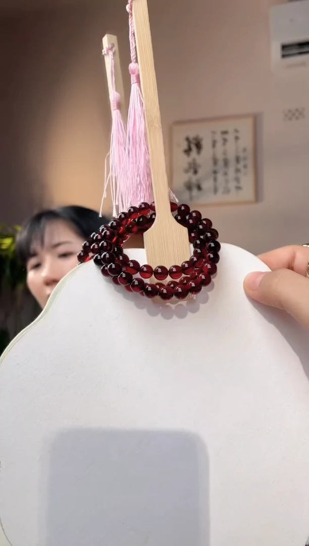 裸石琥珀未镶嵌7+血珀妈妈链