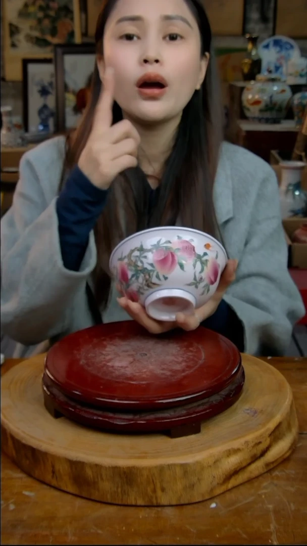 摆件陶景德镇陶瓷摆件稀土寿桃米饭碗