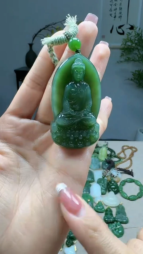 未镶嵌和田玉挂件1