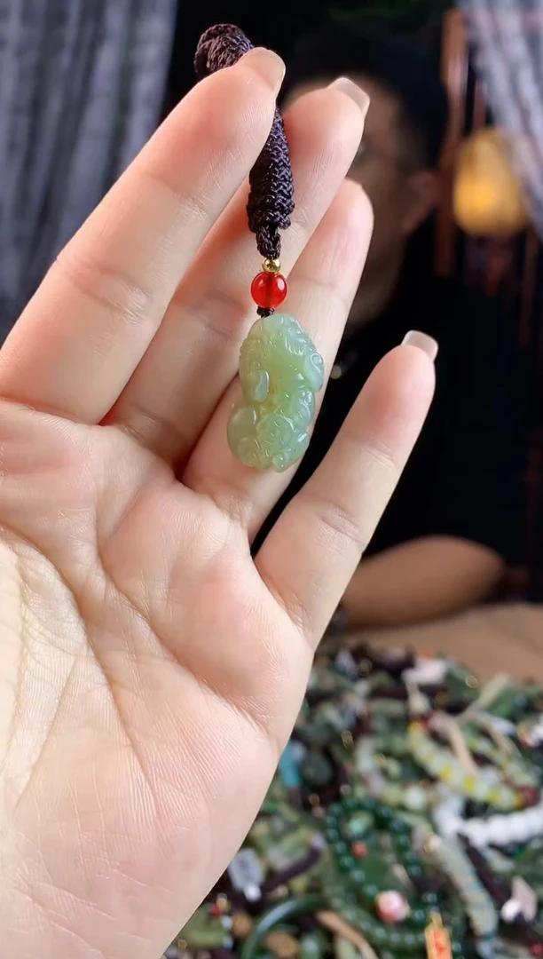 【闪购商品】和田玉挂件未镶嵌多样性发货拍一发一