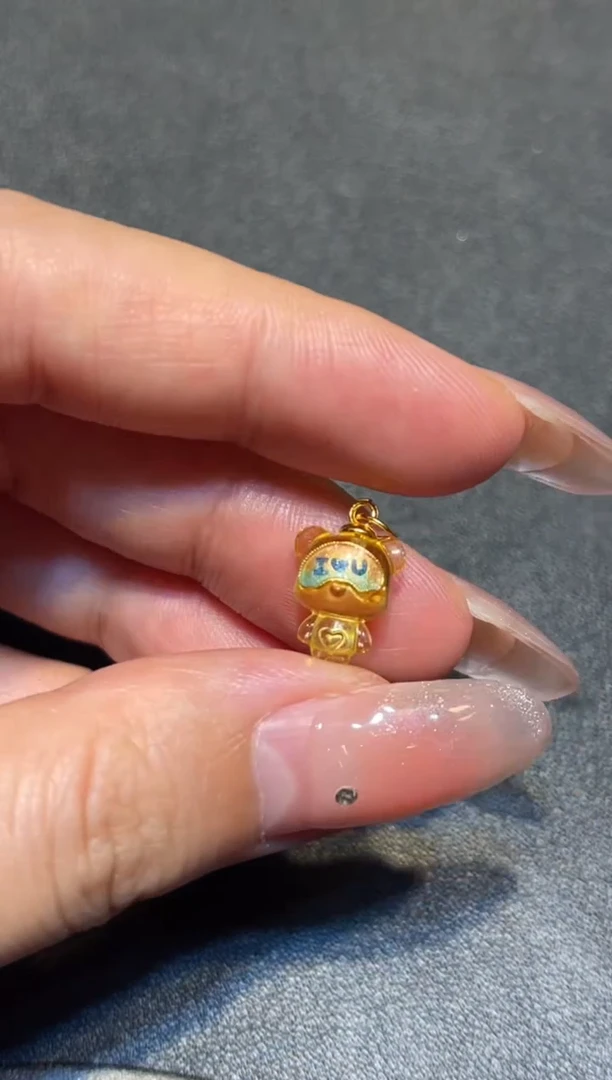 未镶嵌琥珀珠宝奇石万能告白熊（金）