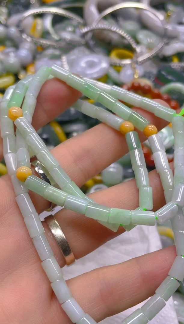 翡翠未镶嵌颈饰5MM/V/翡翠A货一图一物