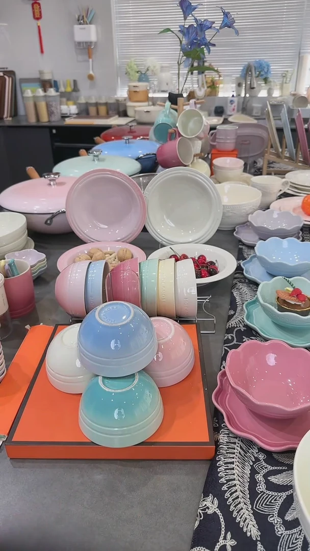 【闪购商品】瓷四色米饭碗