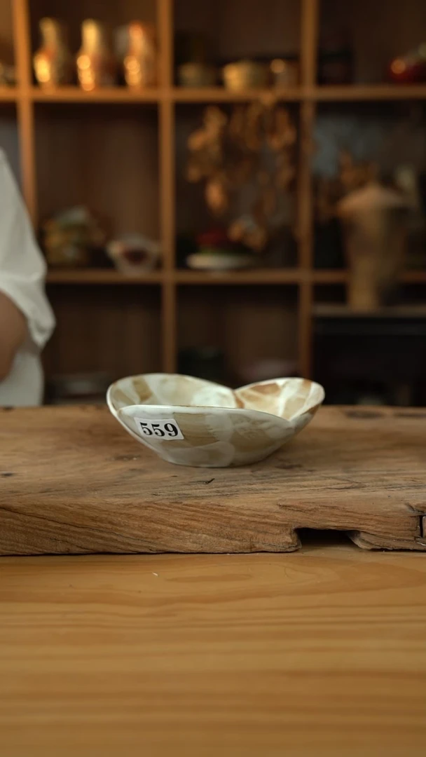 559粉影样品系列的559三角花瓣盘1个