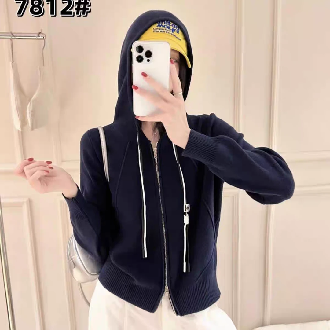 【雪儿】8045-秋款休闲显瘦纯色连帽带子双拉链长袖短款女针织开衫