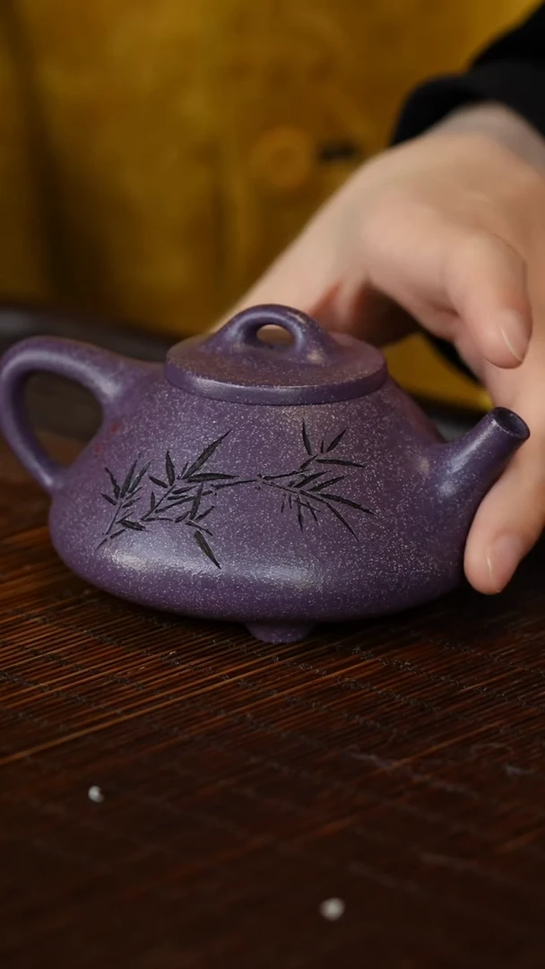 茶壶紫砂宜兴紫砂壶cmj032
