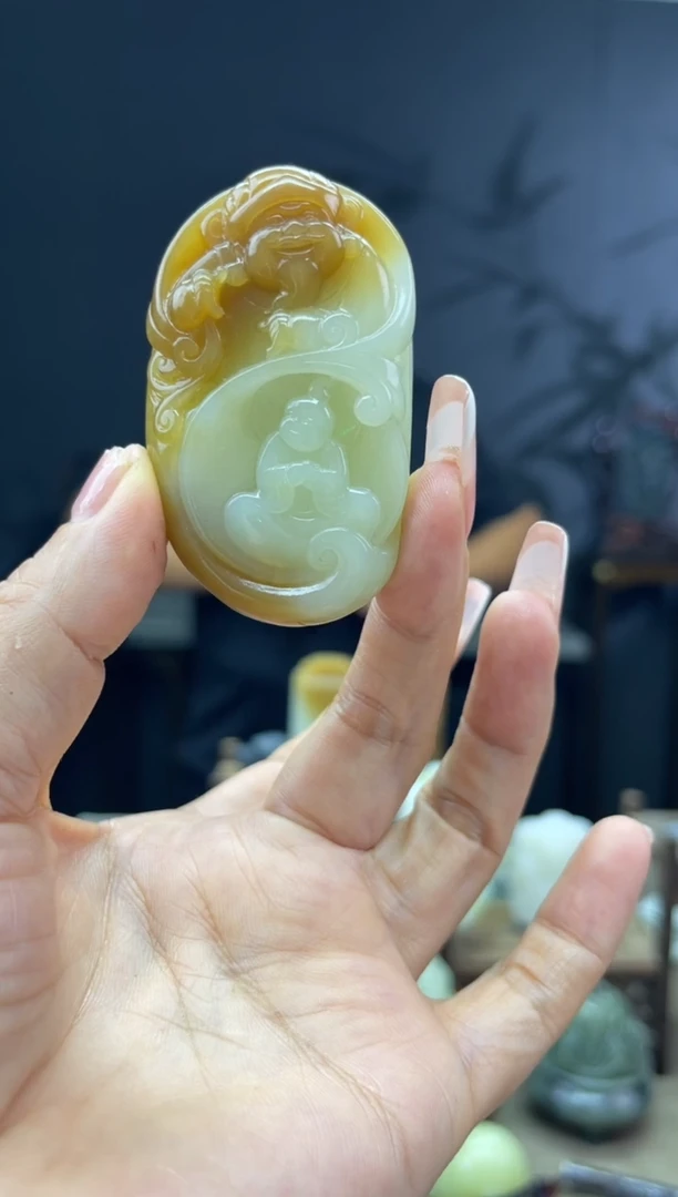 颈饰未镶嵌和田玉1