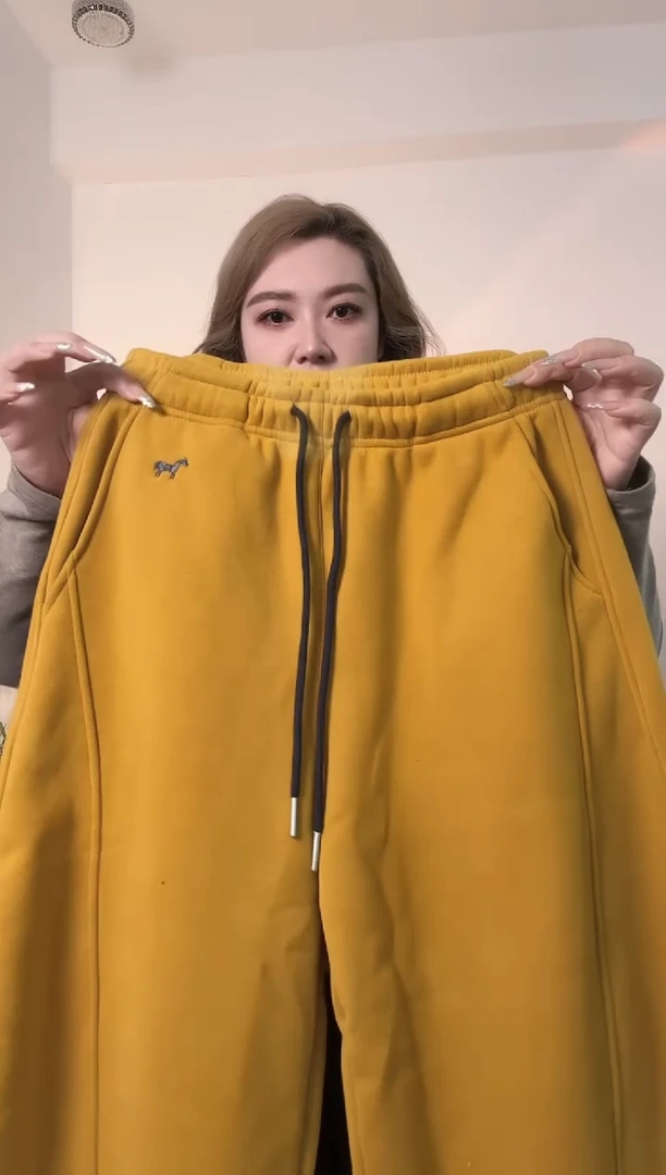 黄色卫裤 穿170斤