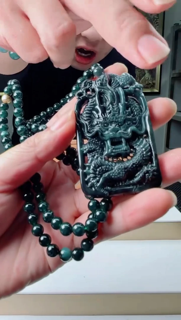 【闪购商品】翡翠颈饰未镶嵌多样性发货一件发货镂空龙牌