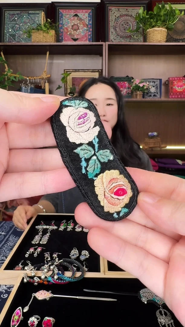 织绣贵州苗绣非遗集市A8652