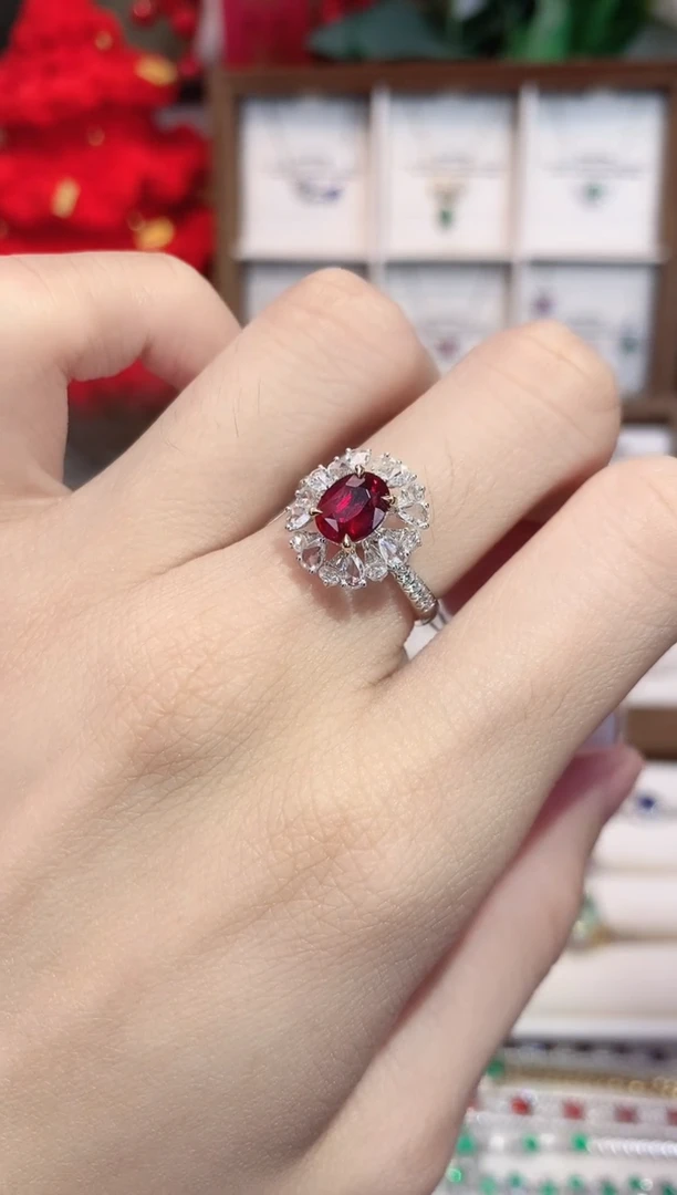 18K金镶嵌戒指红宝石1.4ct/天然宝石/七天无理由·