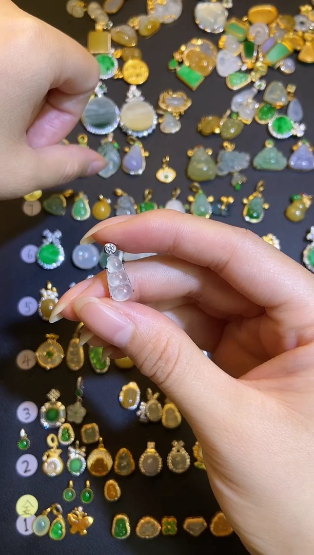 吊坠(不含链)银S925镶嵌翡翠1