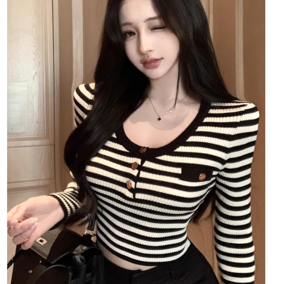 法式复古撞色条纹针织衫T恤女秋季内搭纯欲性感U领长袖上衣打底衫