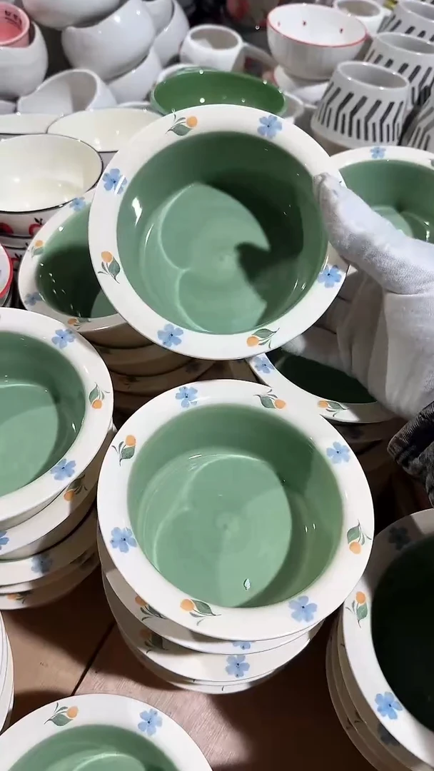 陶瓷2个草帽碗微瑕 凑满20元包邮