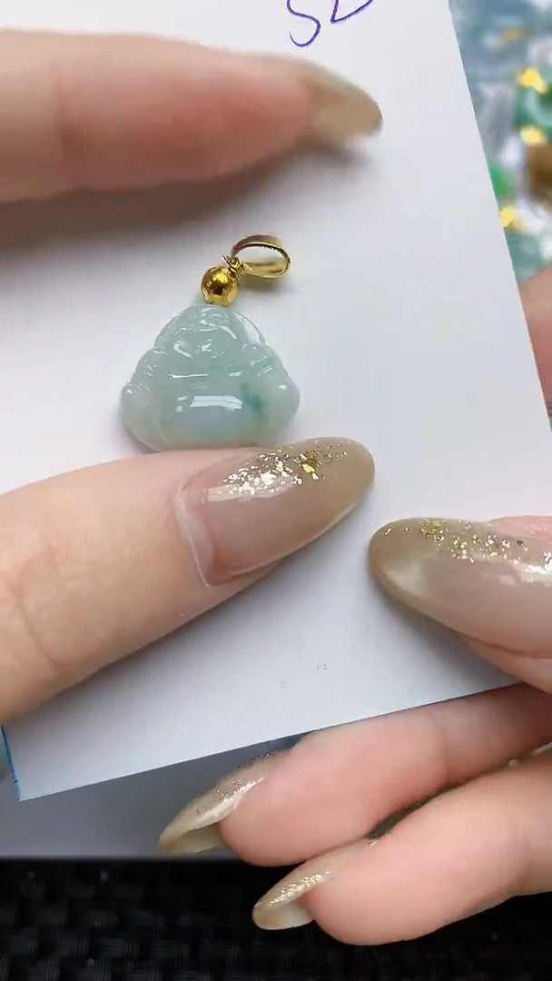 【闪购商品】翡翠颈饰未镶嵌天然翡翠A货