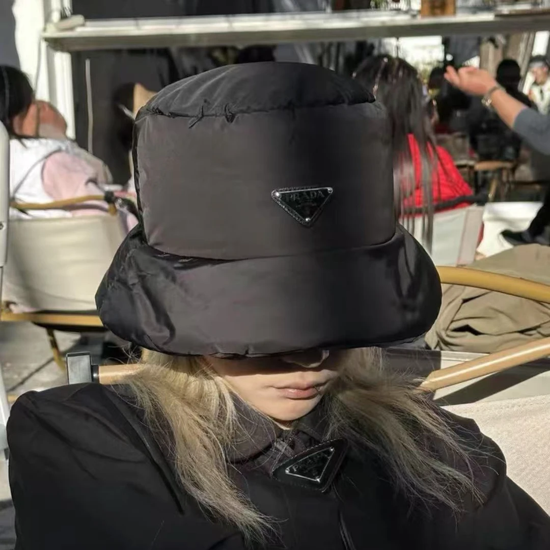 未使用 Prada/普拉达 经典三角形徽标渔夫帽
