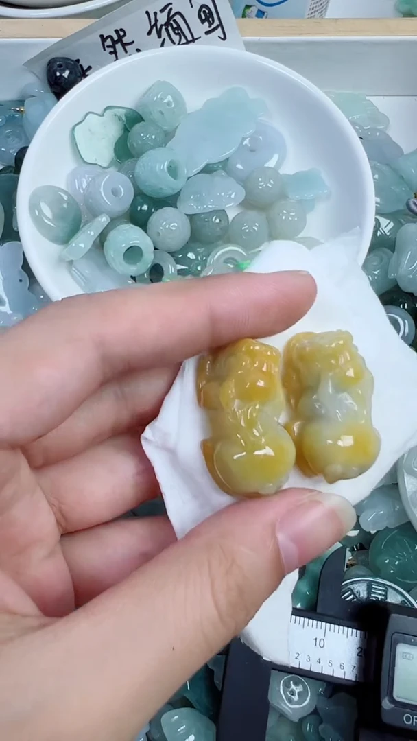 散珠翡翠688号链接，A货翡翠