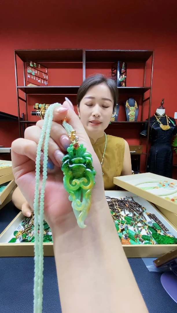 颈饰未镶嵌翡翠翡翠吊坠