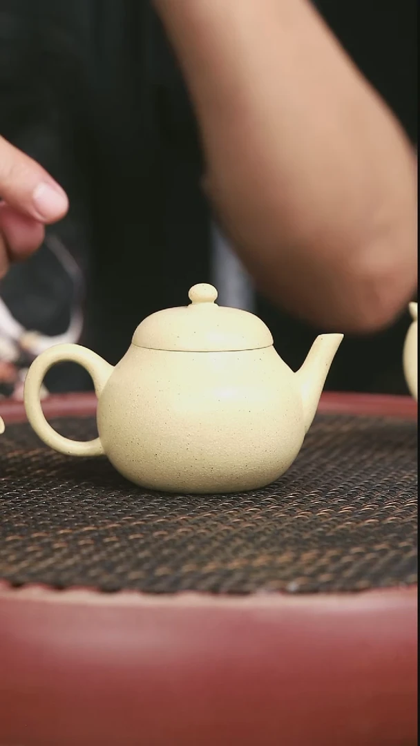 茶壶紫砂本绿梨形150CC
