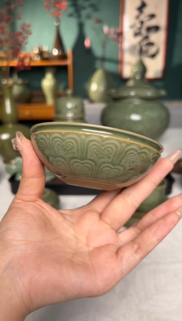 其他纯手工内外双刻宝相毗卢钵微瑕失圆一只