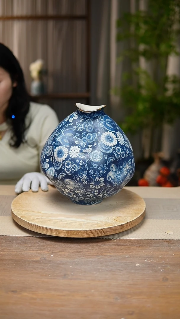 【闪购商品】陶瓷 花器青花瓷蝶恋花大肚