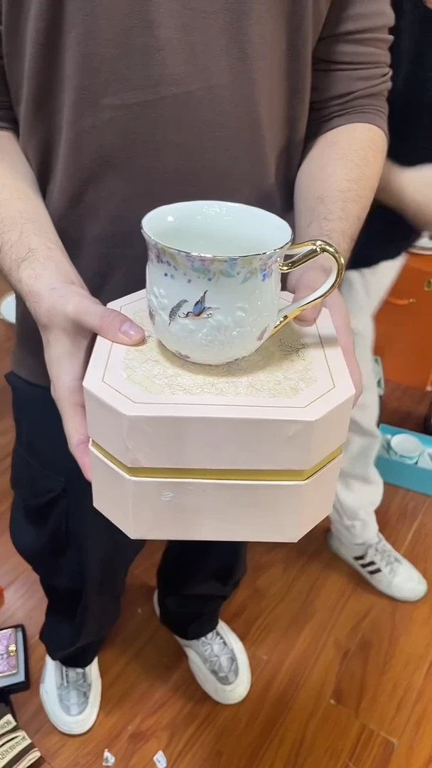 杯鸿辉家品牌瓷器，京东包邮！