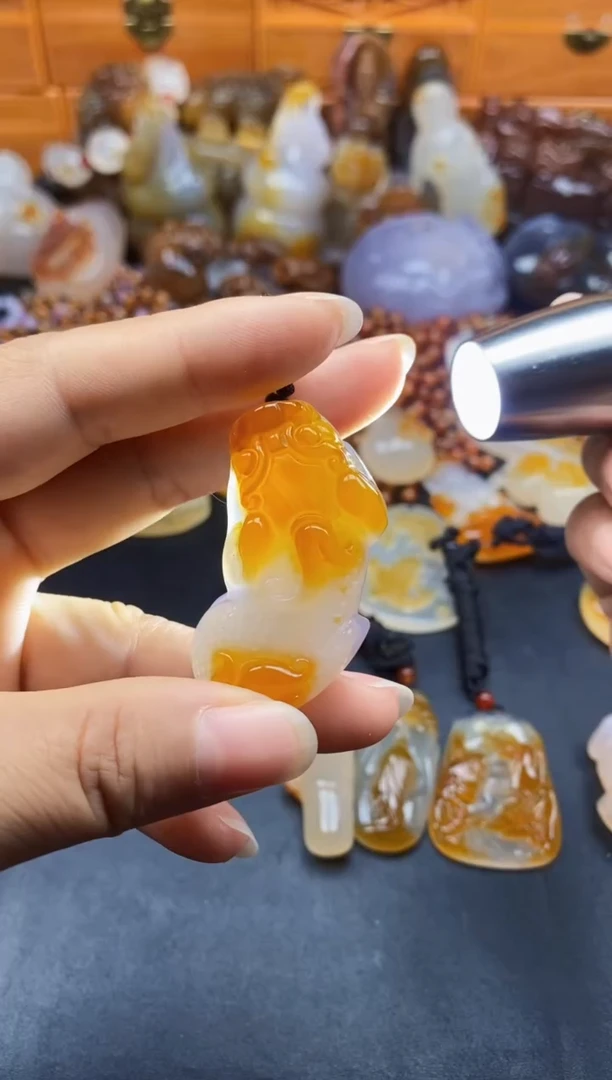 未镶嵌1玛瑙/玉髓朱**顺hh