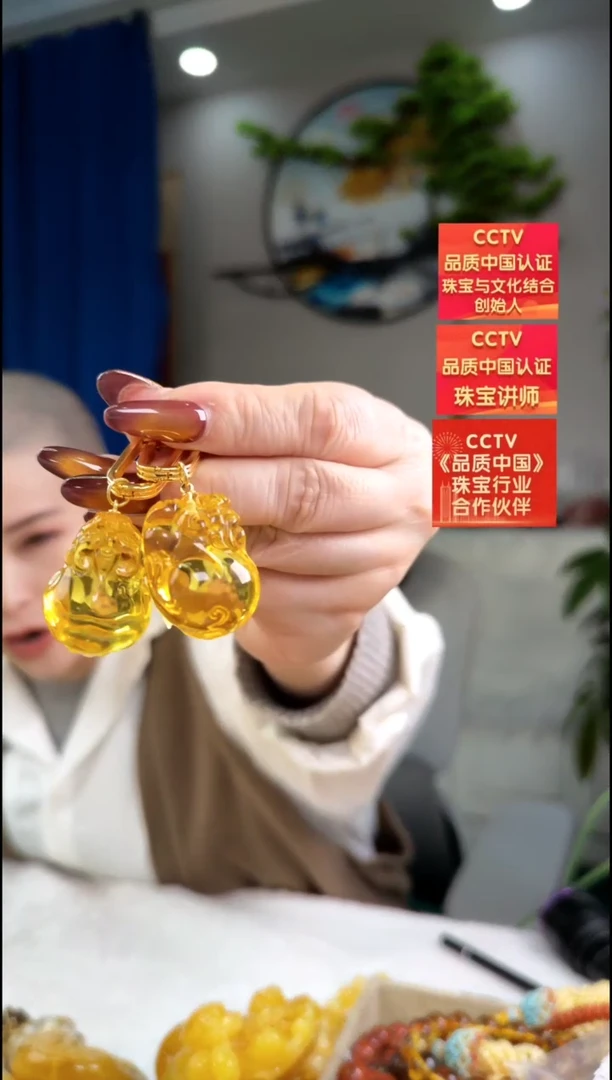 【闪购商品】琥珀耳饰银S925镶嵌耳环