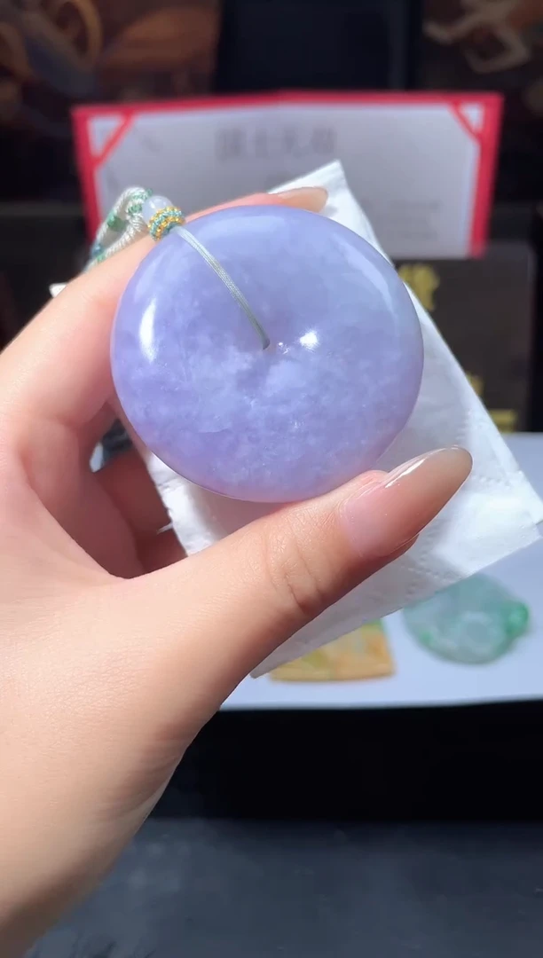 颈饰未镶嵌翡翠多样性发其一