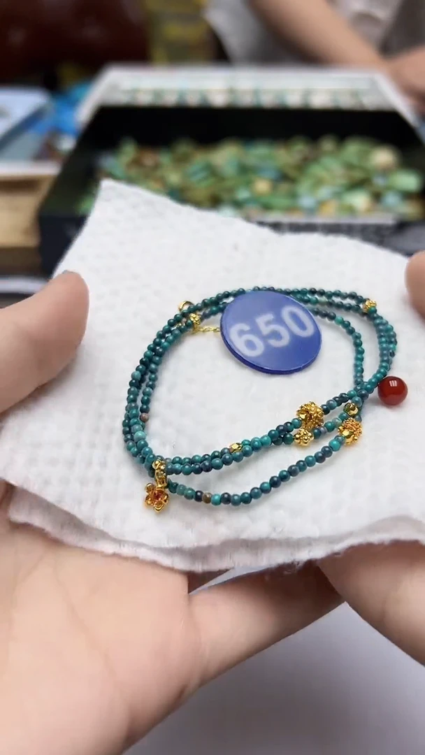 玛瑙/玉髓手串未镶嵌650