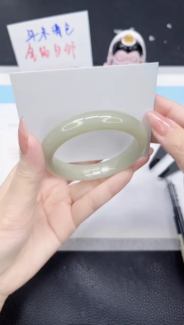 未镶嵌手镯石英质玉318-56.1