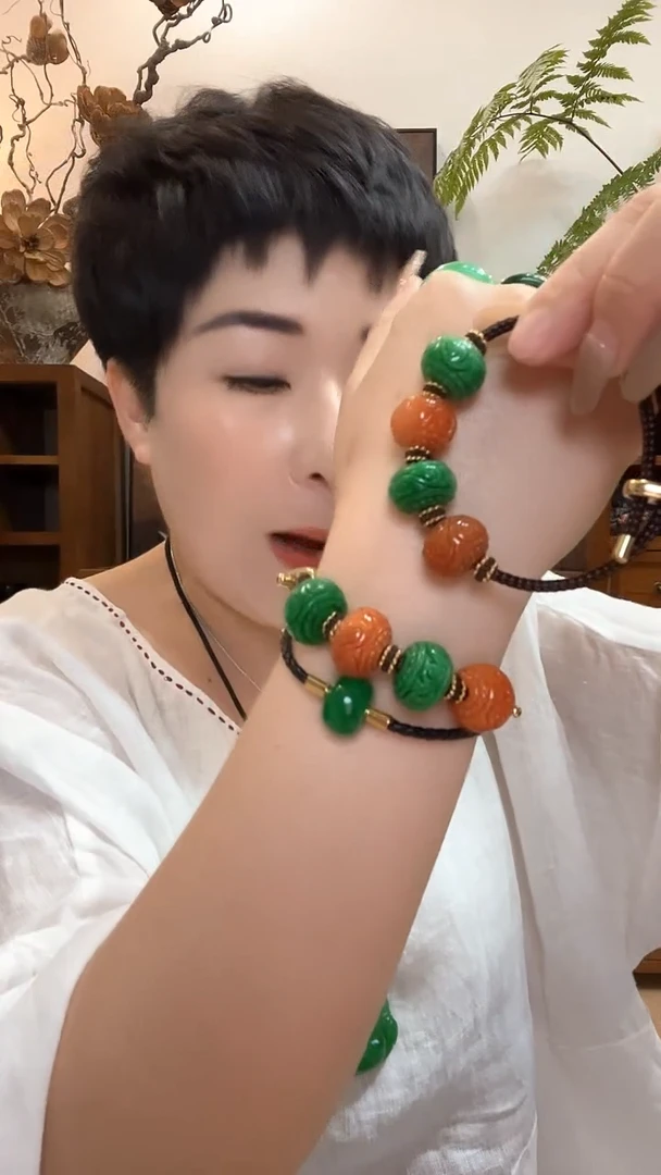 吊坠(赠链)合金翡翠088